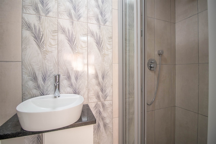 3 Bedroom Property for Sale in Fraaiuitsig Western Cape